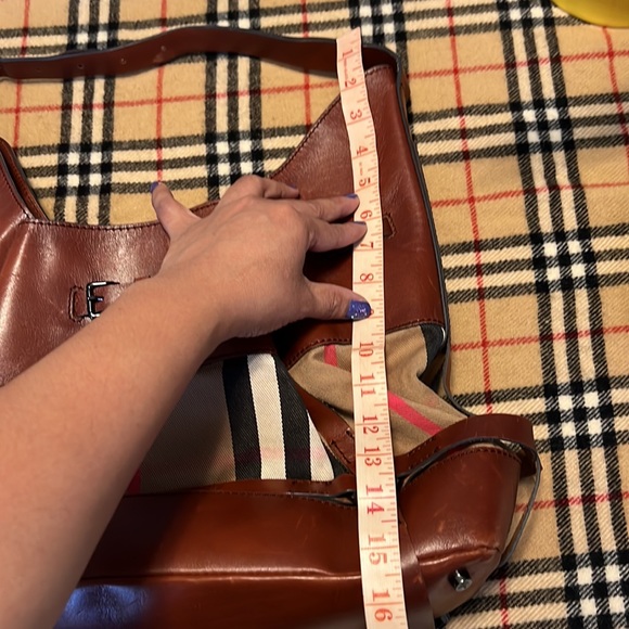 COPY - Burberry handbag ( read description) - Picture 16 of 16